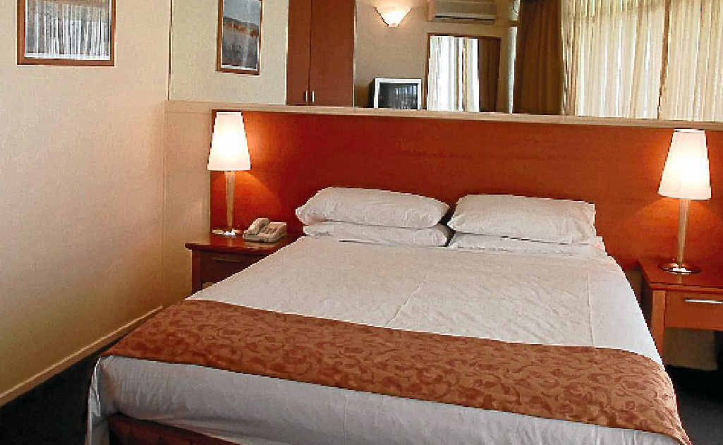 SEASON BARGAINS: Take advantage of Metro Hotel Tower Mill’s Shop and Explore package. SEASON BARGAINS: Take advantage of Metro Hotel Tower Mill’s Shop and Explore package.